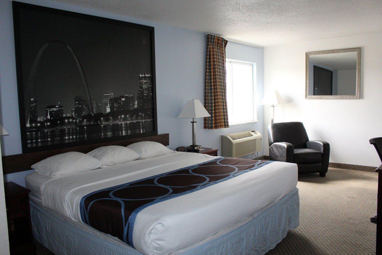 Super 8 By Wyndham Washington Otel Dış mekan fotoğraf