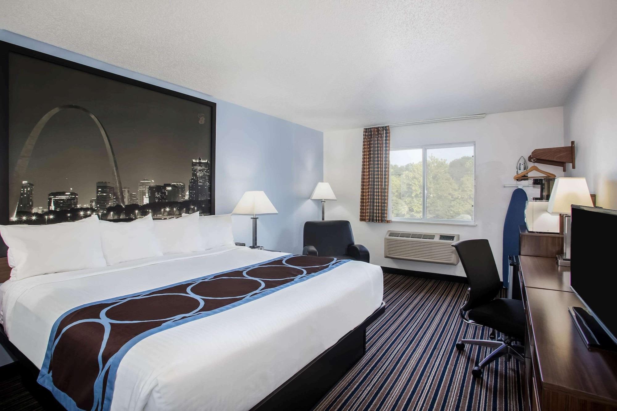 Super 8 By Wyndham Washington Otel Dış mekan fotoğraf